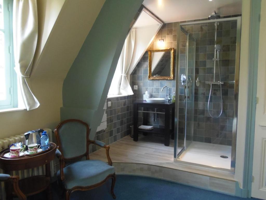 Chateau De Launay Mery-Corbon Room photo